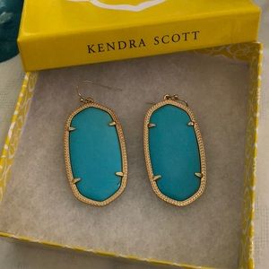 KENDRA SCOTT DANIELLE EARRINGS